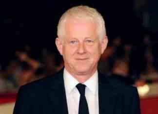 Дэнни Бойл и Ричард Кертис снимут комедию для Universal