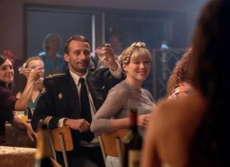 Маттиас Шонартс оказывается на подлодке «Курск»