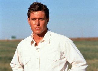 Тому Беренджеру исполнилось 70 лет