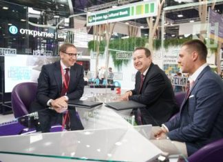 «Теслу» Милоша Биковича спродюсируют Муругов и Врубель