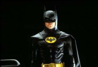 Майкл Китон вновь наденет костюм Бэтмена