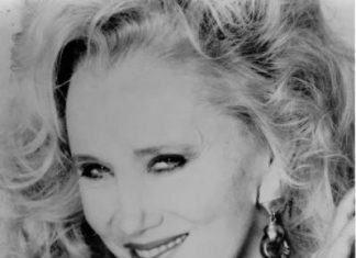 Исполнилось 80 лет американской актрисе Салли Киркленд