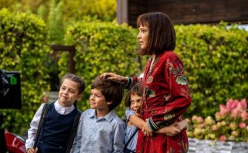 Пополам я сама: Юлия Хлынина встречает свою копию в тизере сериала «КрисТина»