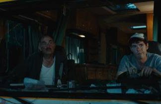 «Один — глухонемой, другой рот не заткнуть»: эксклюзивный отрывок из роуд-муви «Далекие близкие»